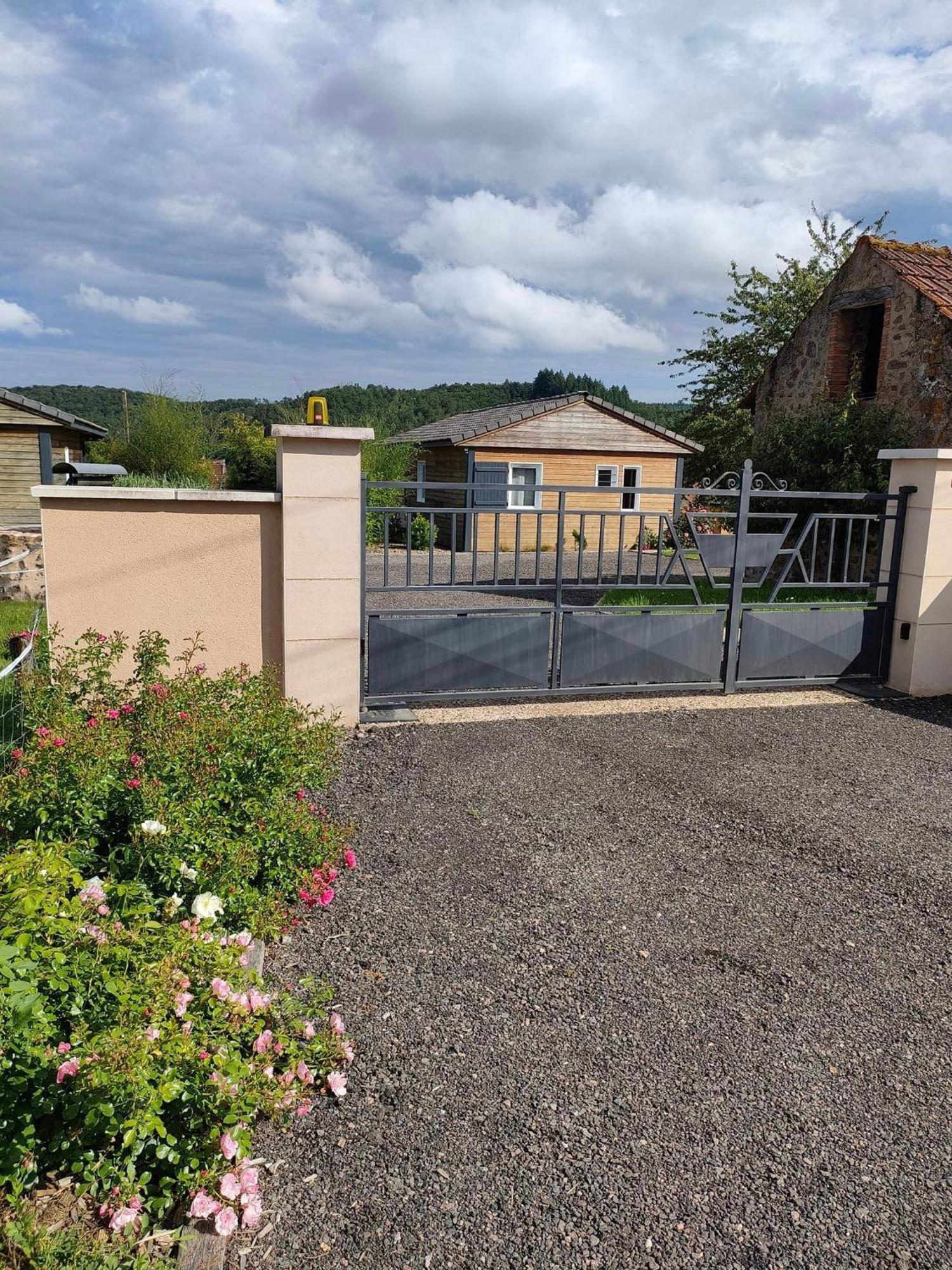 Gite, Aux Portes Du Morvan Voudenay Exterior photo